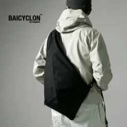 BAICYCLON BY BAGJACK / BCL-73 Triangle One Strap Bag
