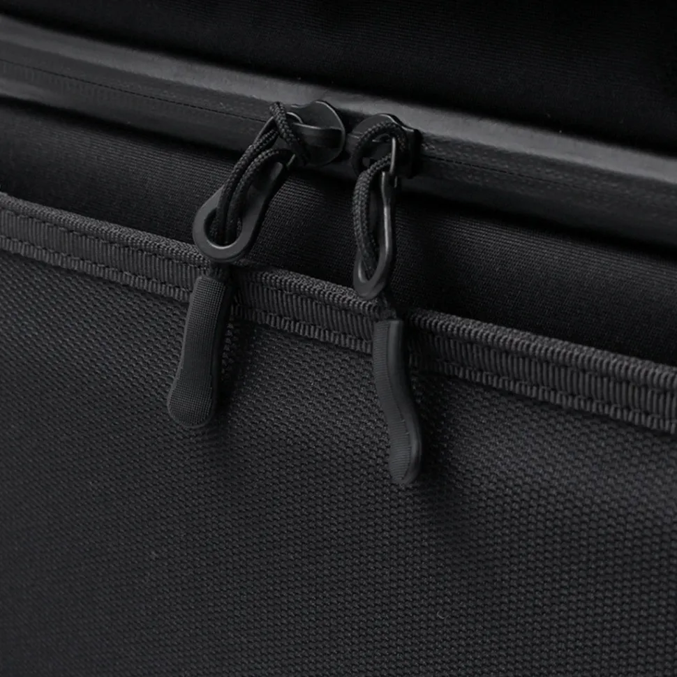 BERUF / Satellite 10+ sling bag