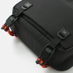 BLACK EMBER / V-Buckle Compression Strap