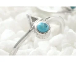 CHALISA T.. / Turquoise Circle Triangle Extra Fine Ring