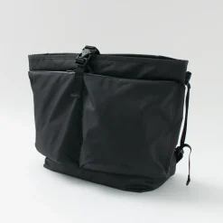 F/CE. / Lightweight courier shoulder bag