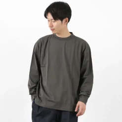 GICIPI / BACCALA Crew Neck Relaxed Fit Long Sleeve T-Shirt