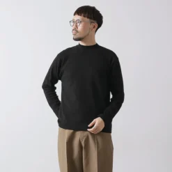 GICIPI / Delfino Crew Neck Basic Fit Long Sleeve Cut and Sewn