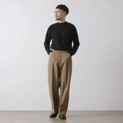 GICIPI / Delfino Crew Neck Basic Fit Long Sleeve Cut and Sewn