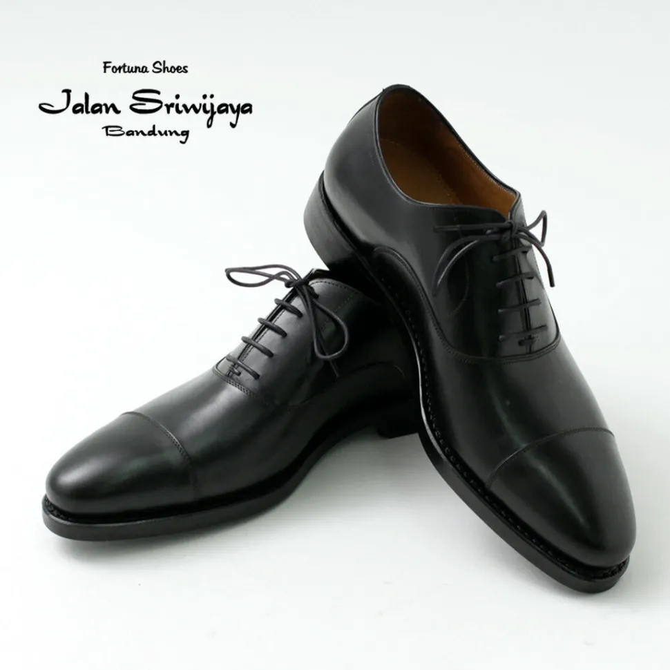 JALAN SRIWIJAYA / Bandung Bandung Straight tip Leather shoes