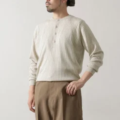 JOHN SMEDLEY / A4713 30G Henry Neck Ribbed Sweater
