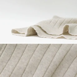 JOHN SMEDLEY / A4713 30G Henry Neck Ribbed Sweater