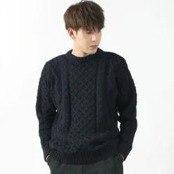 KERRY WOOLLEN MILLS / 5 gauge 3-ply aran cable crew neck heavy knit