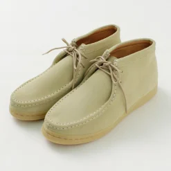 MANEBU / Boomid Suede Chukka Shoes