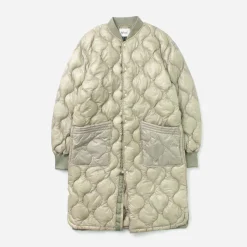NANGA / Onion quilt down half coat