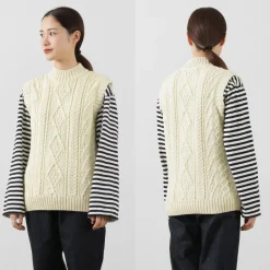 OLD DERBY KNITWEAR / Cable Turtle Slipover