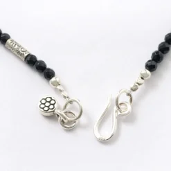 PHADUA / Black onyx bead necklace