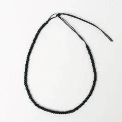 PHADUA / Solid glass bead anklet