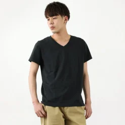REMI RELIEF / LW processed V-neck T-shirt