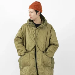 REMI RELIEF / Nylon Rip Gourd Quilted Coat Hoodie