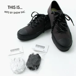 THIS IS... / Reflective flat shoelace